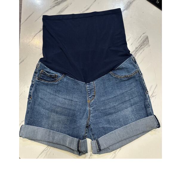 S.O.N.G Maternity Jeans Short Mediun - Picture 2 of 5